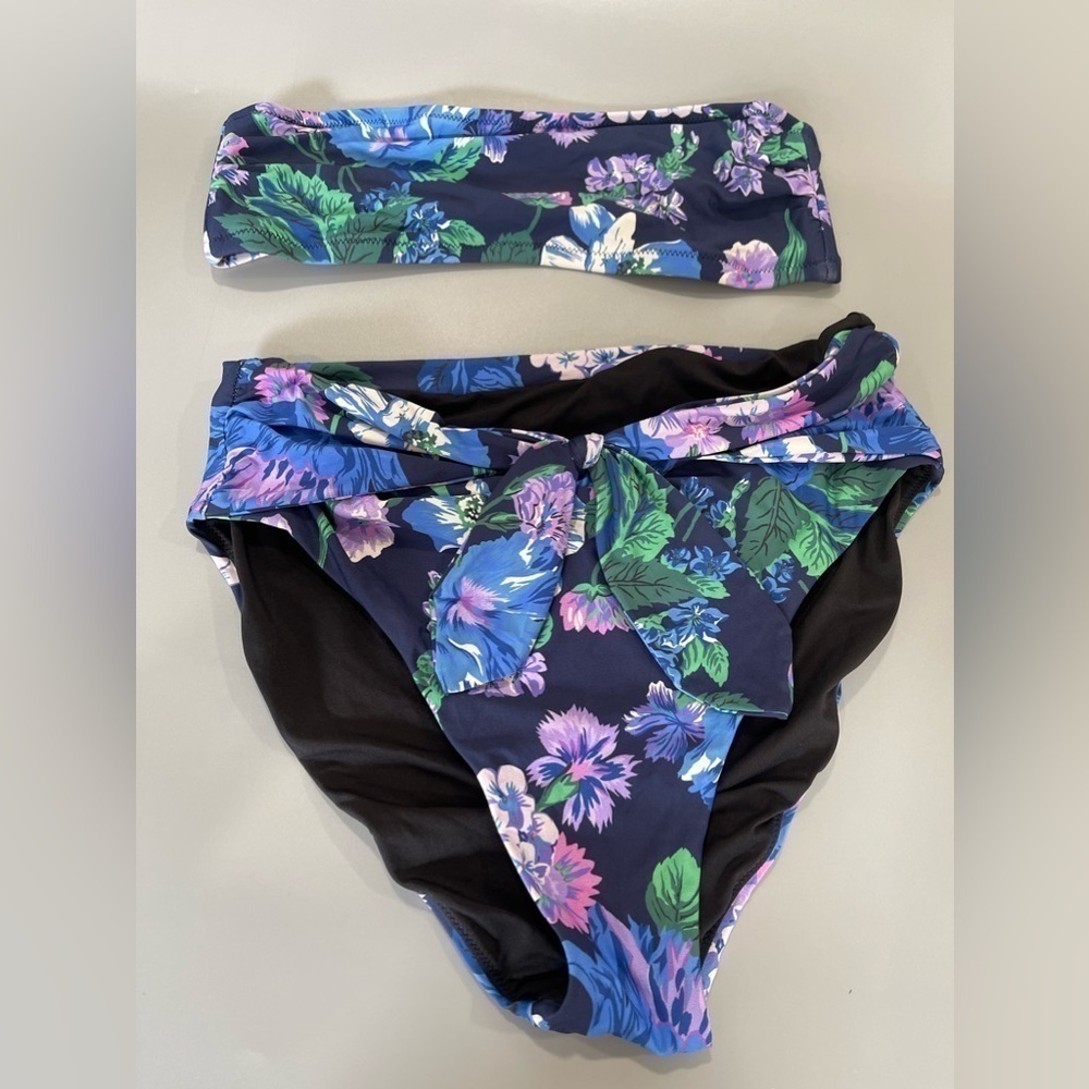 BOTTOMS in Navy Retro Floral  SZ M